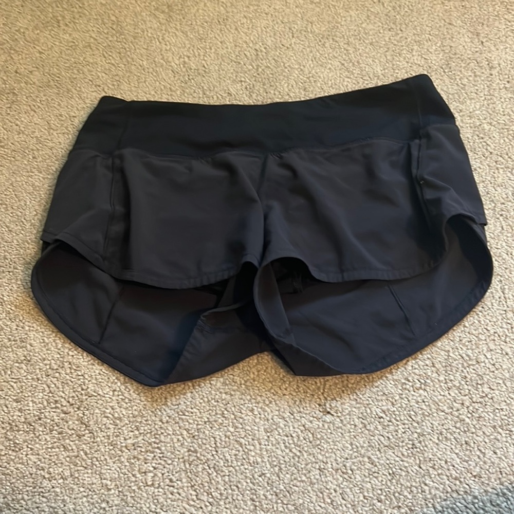 Lulu lemon shorts black speed up low-rise lined 2.5 inch